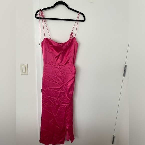 Reformation Marguerite silk midi dress in flambe NWT - Picture 4 of 9